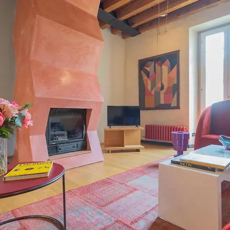 Lägenhet Night At The Museum - Free Parking By Rent *