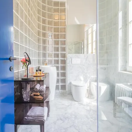 Lägenhet Night At The Museum - Free Parking By Rent Como