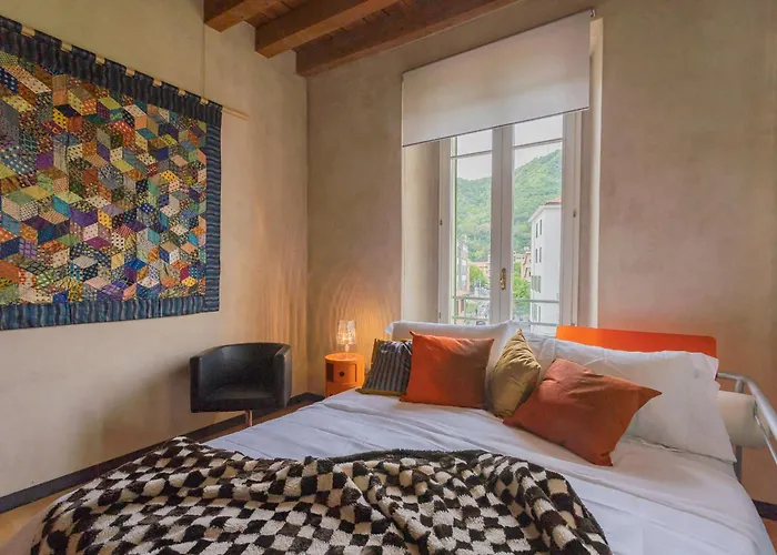 Night At The Museum Apartment Apartman Como