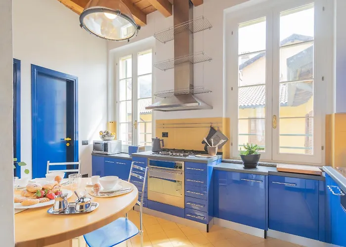 Night At The Museum - Free Parking By Rent דירה קומו